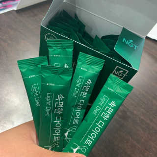 네츄럴굿띵스 속편한 다이어트 30포 — 5점을 준 리뷰어가 2019년 10월 올린 사용 사진