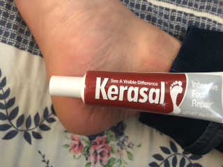 케라셀 풋크림 케라셀 인텐시브 풋 리페어 — 5점을 준 리뷰어가 2019년 11월 올린 사용 사진