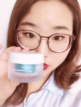 포렌코즈 아쿠아 커넥션 크림 — 3.83점을 준 리뷰어가 2017년 8월 올린 사용 사진