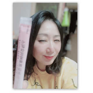 눈길 프로바이오틱스 눈길 콜라겐 프로바이오틱스 — 5점을 준 리뷰어가 2019년 11월 올린 사용 사진