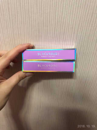 [블랙루즈] 에어 핏 벨벳 틴트 시즌2 中 택1+랜덤1 — 5점을 준 리뷰어가 2018년 10월 올린 사용 사진