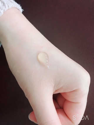 브이테라D 더마엘라비에 브이테라 D 발효 허니부쉬 에센스 — 3점을 준 리뷰어가 2019년 4월 올린 사용 사진