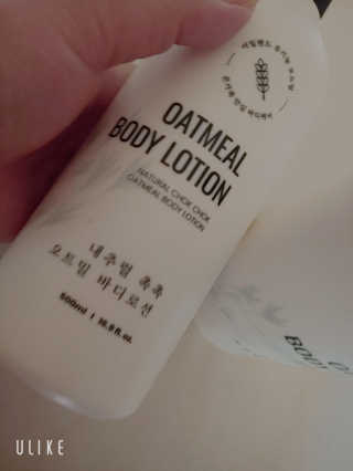(주)에네스티 내추럴 촉촉  오트밀 바디로션 500ml — 4.5점을 준 리뷰어가 2020년 3월 올린 사용 사진