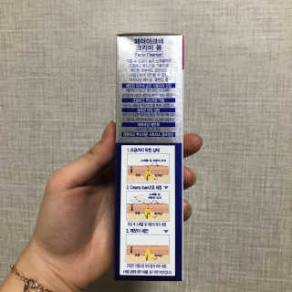 페어아크네 크리미폼 페어아크네 크리미 폼 — 4점을 준 리뷰어가 2019년 10월 올린 사용 사진