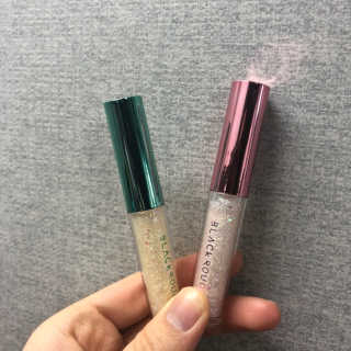 [블랙루즈] 펄블리 아이 글리터 2종 — 4점을 준 리뷰어가 2019년 1월 올린 사용 사진