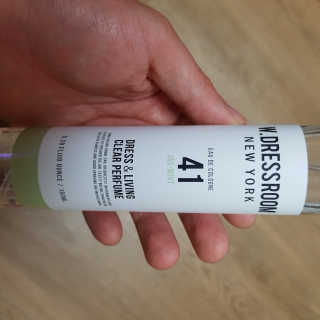 더블유드레스룸 드레스퍼퓸 150ml — 5점을 준 리뷰어가 2018년 6월 올린 사용 사진
