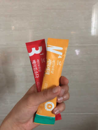 레인보우샵 올인원세탁세제,베이킹소다 스틱포6개입+세탁조클리너 — 4.33점을 준 리뷰어가 2018년 4월 올린 사용 사진