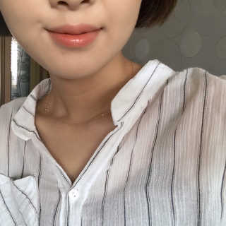 테라다이아 립 메이트 오일 — 4.17점을 준 리뷰어가 2018년 6월 올린 사용 사진