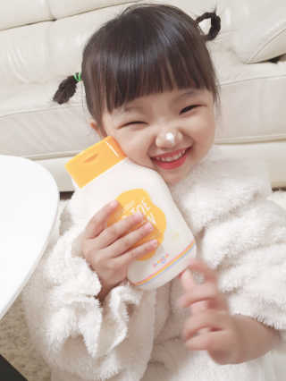 꼬모조이 초크초크 콩순이 탑투토 로션 — 5점을 준 리뷰어가 2019년 12월 올린 사용 사진
