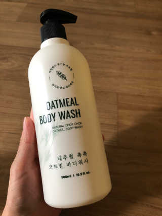 (주)에네스티 내추럴 촉촉  오트밀 바디워시 500ml — 5점을 준 리뷰어가 2019년 12월 올린 사용 사진