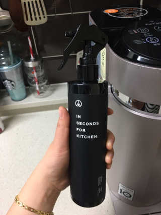 PEACE MOMENT 피스모먼트 인세컨즈포키친 320mL 천연살균소독제 — 4.5점을 준 리뷰어가 2018년 11월 올린 사용 사진