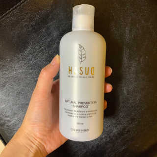 셀리본 하수오 내츄럴 프리벤션 탈모관리 샴푸 300ml — 5점을 준 리뷰어가 2019년 11월 올린 사용 사진
