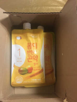 몸반곤 몸이반한 이중 곤약젤리 저칼로리4종_총8파우치 — 4점을 준 리뷰어가 2019년 3월 올린 사용 사진