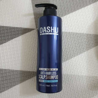 다슈코리아 다슈 데일리 단백질 한방 두피 골드 샴푸 500ml — 5점을 준 리뷰어가 2019년 12월 올린 사용 사진