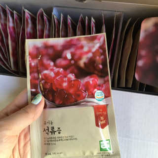 [하이헬스] 정말 진하고 맛있는 유기농 석류즙 30포 — 5점을 준 리뷰어가 2019년 11월 올린 사용 사진