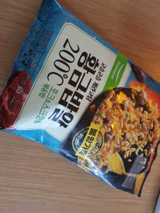장안의 화제 황금볶음밥, 풀무원 황금밥알 200℃ — 4.5점을 준 리뷰어가 2019년 9월 올린 사용 사진