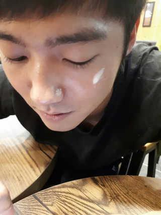 맨즈스킨 더 로션 화이트이펙터 — 4.83점을 준 리뷰어가 2017년 9월 올린 사용 사진