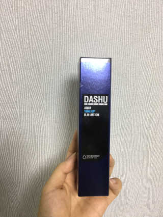 다슈코리아 다슈 맨즈 톤 업 비비로션 40ml — 4.83점을 준 리뷰어가 2018년 6월 올린 사용 사진