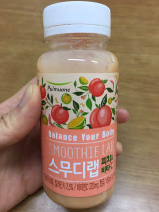 풀무원 스무디랩 피치&비타 — 4점을 준 리뷰어가 2017년 11월 올린 사용 사진