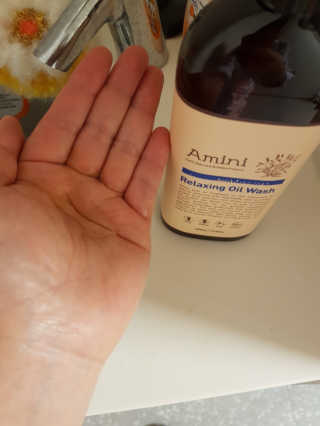 아미니 릴렉싱 오일워시 대용량 400ml — 5점을 준 리뷰어가 2019년 11월 올린 사용 사진
