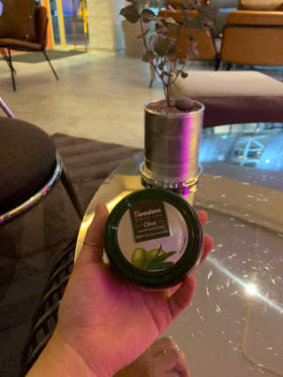 히말라야코리아 올리브 수분크림 — 5점을 준 리뷰어가 2019년 11월 올린 사용 사진