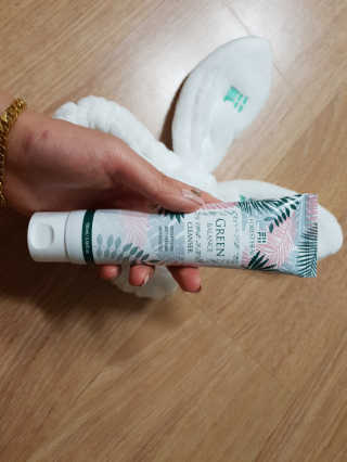 포레스트힐 그린 밸런스 클렌져 100ml + 토끼 헤어밴드 — 5점을 준 리뷰어가 2020년 2월 올린 사용 사진