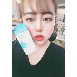 마더메이드 더 아쿠아라이트 CC크림 SPF50+ PA+++ — 5점을 준 리뷰어가 2019년 5월 올린 사용 사진