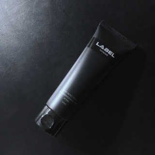 레이블옴므-labelhomme 포 리펙션 클렌징&쉐이빙 폼 — 4점을 준 리뷰어가 2017년 1월 올린 사용 사진