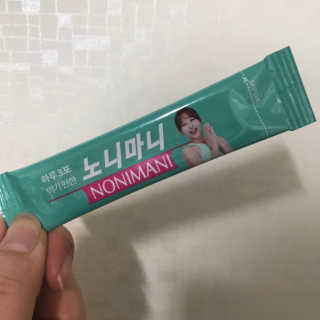 정찬우 꽐라만시 [띵보몰]건강환 습관 노니마니 스틱 1Box — 5점을 준 리뷰어가 2019년 4월 올린 사용 사진