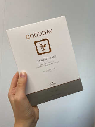 GoodDay Skincare GoodDay 강황 마스크 — 4점을 준 리뷰어가 2020년 3월 올린 사용 사진