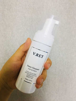 V.RET 브이렛 여성청결제 — 4.67점을 준 리뷰어가 2018년 9월 올린 사용 사진