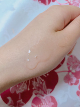 메이크프렘 하이드레이트 미 마이크로 앰플 에센스 — 4점을 준 리뷰어가 2016년 9월 올린 사용 사진