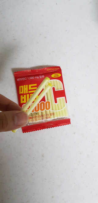 매드비타C 1000 — 5점을 준 리뷰어가 2019년 4월 올린 사용 사진