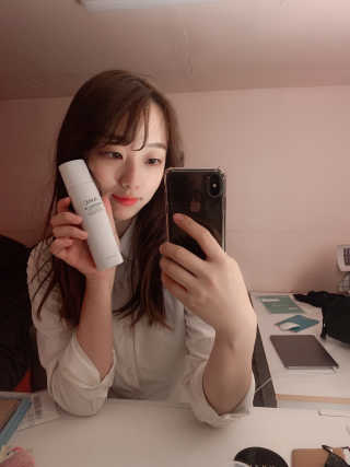 AHC 에이 에이치 씨 미니멀 10 워터리 에센스 — 4점을 준 리뷰어가 2018년 12월 올린 사용 사진