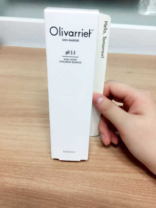 올리베리어 듀얼 모이스트 히알루론 에센스 — 3.5점을 준 리뷰어가 2016년 10월 올린 사용 사진