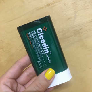 [미샤] 시카딘 센텔라 물스틱 선 SPF 50+ PA++++ — 5점을 준 리뷰어가 2019년 4월 올린 사용 사진