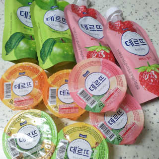데르뜨 떠먹는 과일 3종, 짜먹는 과일 2종 총 10개 체험 — 4점을 준 리뷰어가 2020년 3월 올린 사용 사진