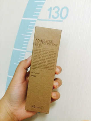 벤튼 스네일비 하이콘텐트 스킨 150ml — 5점을 준 리뷰어가 2017년 4월 올린 사용 사진