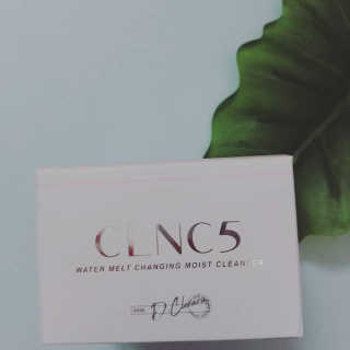 CLNC5 워터 멜트 체인징 클렌저 — 3.33점을 준 리뷰어가 2018년 8월 올린 사용 사진