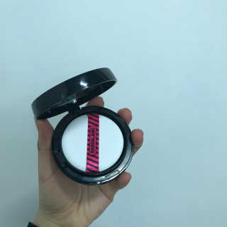 베어블랑 슈퍼 쉴드 쿠션 — 4점을 준 리뷰어가 2018년 2월 올린 사용 사진