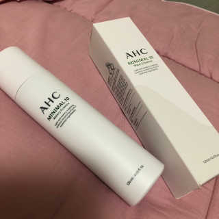 AHC 에이 에이치 씨 미니멀 10 워터리 에센스 — 5점을 준 리뷰어가 2018년 12월 올린 사용 사진
