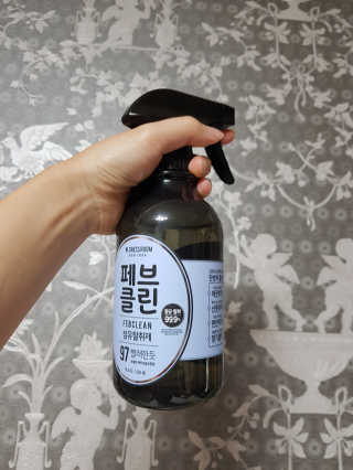 더블유드레스룸 페브클린 500ml — 4.33점을 준 리뷰어가 2018년 8월 올린 사용 사진
