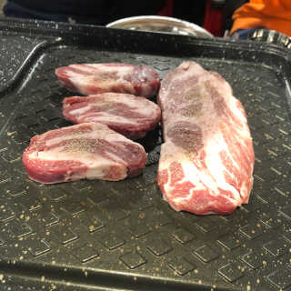 [돼지삼촌]특수부위 한판or이베리코 커플세트 중 택 1 — 5점을 준 리뷰어가 2019년 2월 올린 사용 사진