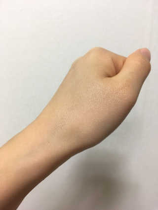 브이티 코스메틱 VT 리얼 콜라겐 팩트 — 4.5점을 준 리뷰어가 2017년 4월 올린 사용 사진