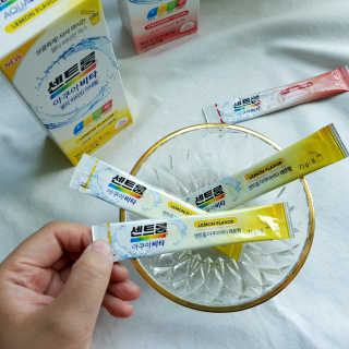센트룸 아쿠아비타 레몬향, 딸기향 — 4점을 준 리뷰어가 2019년 6월 올린 사용 사진