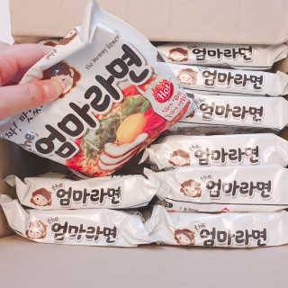 라면 그대로가 제일 맛있는 더엄마라면 — 4.5점을 준 리뷰어가 2019년 9월 올린 사용 사진
