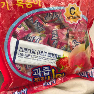 23years old 바데카실 세라3 오리지널 — 1.83점을 준 리뷰어가 2017년 11월 올린 사용 사진