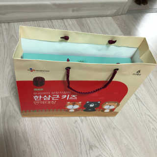 한삼근 블랙라벨 CJ헬스케어 한삼근 키즈 면역대장 2단계 — 5점을 준 리뷰어가 2019년 10월 올린 사용 사진