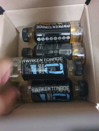 어웨이큰 토네이드 AWAKEN TONADE — 5점을 준 리뷰어가 2019년 8월 올린 사용 사진