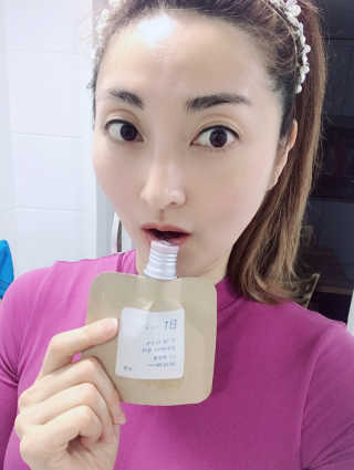 톤28 유기농 블루라이트 방어 UV 차단거리 건성용 B1 — 5점을 준 리뷰어가 2019년 4월 올린 사용 사진